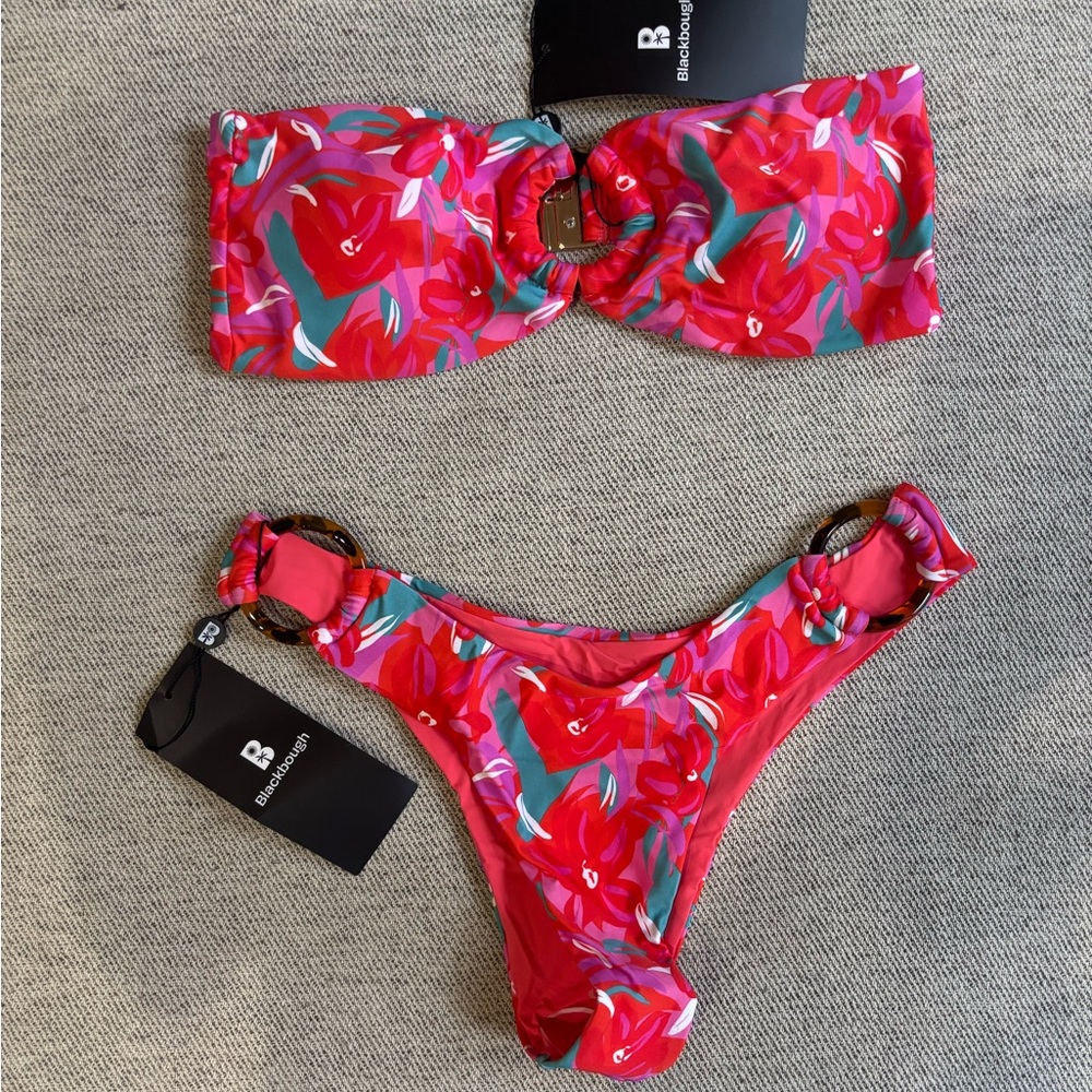 NWT blackbough bikini